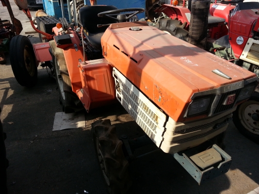 ขาย Kubota ZB1502M  ขับ 4 W พร้อมหาง RK 12022 DM ขนาดหาง 53 นิ้ว พร้อมใช้งานครับ