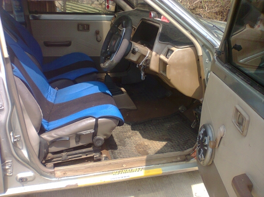 อยู่อยุธยา nissan sunny b11 สีสวย ภายในสวย ไม่ผุ แอร์เคื่องเสียงครบ อยู่อยุธยา nissan sunny b11 สีสวย ภายในสวย ไม่ผุ แอร์เคื่องเสียงครบ