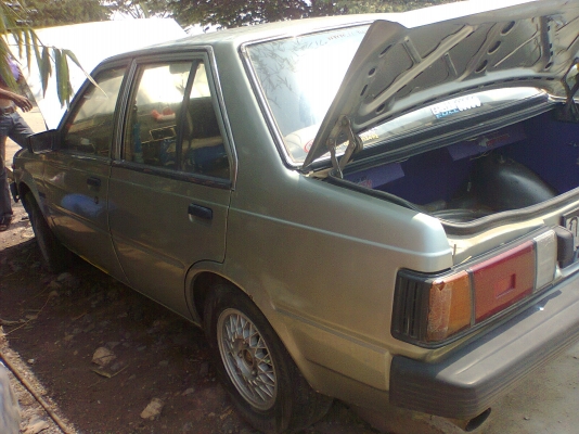 อยู่อยุธยา nissan sunny b11 สีสวย ภายในสวย ไม่ผุ แอร์เคื่องเสียงครบ อยู่อยุธยา nissan sunny b11 สีสวย ภายในสวย ไม่ผุ แอร์เคื่องเสียงครบ