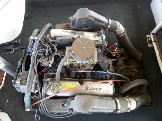 ขายเรือ SKI CENTURION เครื่อง Indmar พร้อมเทลเลอร์ สภาพดีครับ ราคา 250000 บาทครับ ขายเรือ SKI CENTURION เครื่อง Indmar พร้อมเทลเลอร์ สภาพดีครับ ราคา 250000 บาทครับ