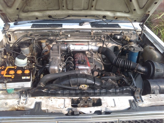 อยู่อยุธยาBIG M แค๊บเล็กเดิมๆบางๆพ.เพาเวอร์ เครื่องฝาแดงเสียงกริ๊กๆ อยู่อยุธยาBIG M แค๊บเล็กเดิมๆบางๆพ.เพาเวอร์ เครื่องฝาแดงเสียงกริ๊กๆ