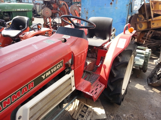 ขายรถไถ YANMAR  YM1601  2W พร้อมหาง มาจากญีปุ่นเลยนะครับ