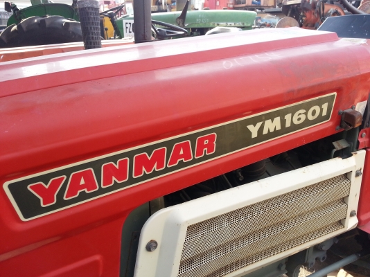 ขายรถไถ YANMAR  YM1601  2W พร้อมหาง มาจากญีปุ่นเลยนะครับ