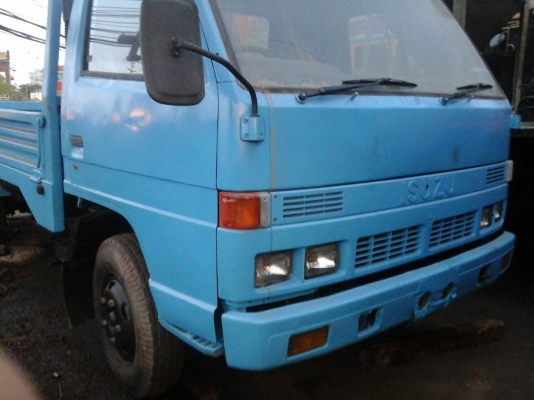 ISUZU110แรงNKR รถสวย....6ล้อไม่มีเล่ม ทำสัญญาซื้อ-ขายตามกฎหมายได้...