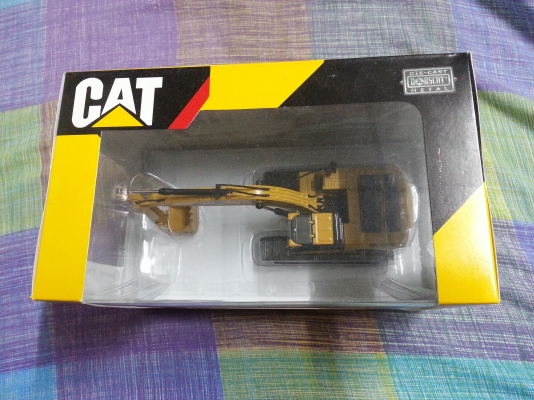 ขายโมเดลcaterpillar 320DL ครับ รายละเอียดโมเดลสวยมากครับ เหมือนจริงและขยับได้เหมือนจริงมากครับ ทำจากเหล็กนะครับ ใบแทรกก้อเหล็กคับ (ขายจริงส่งจริงครับไม่มีโกงแน่นอนครับ) ขายโมเดลcaterpillar 320DL ครับ รายละเอียดโมเดลสวยมากครับ เหมือนจริงและขยับได้เหมือนจริงมากครับ ทำจากเหล็กนะครับ ใบแทรกก้อเหล็กคับ (ขายจริงส่งจริงครับไม่มีโกงแน่นอนครับ)