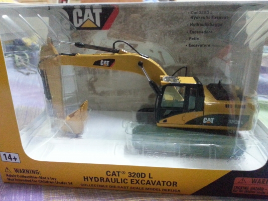 ขายโมเดลcaterpillar 320DL ครับ รายละเอียดโมเดลสวยมากครับ เหมือนจริงและขยับได้เหมือนจริงมากครับ ทำจากเหล็กนะครับ ใบแทรกก้อเหล็กคับ (ขายจริงส่งจริงครับไม่มีโกงแน่นอนครับ)