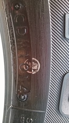 ขายล้อขอบ16พร้อมยางป้ายแดงชุดละ19800 ขายล้อขอบ16พร้อมยางป้ายแดงชุดละ19800