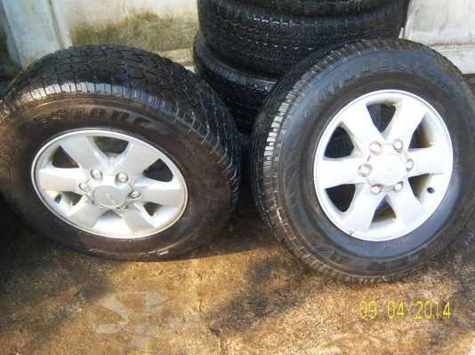 แม็กอีซูซุ พร้อมยาง 245 70 16 ปี11 1ชุด