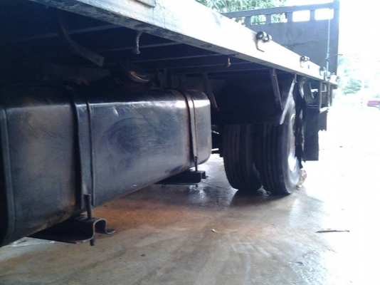 ขายรถ6ล้อ HINO KM 117แรง ยาว 5.5 เมตร พื้นเรียบ แอร์เย็น ขายรถ6ล้อ HINO KM 117แรง ยาว 5.5 เมตร พื้นเรียบ แอร์เย็น