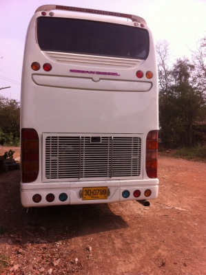 ขายด่วน รถบัส 6 ล้อ 2 คัน ขายด่วน รถบัส 6 ล้อ 2 คัน