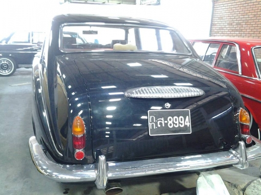 พี่ฝากขาย Daimler ราคา 2,500,000 บาทครับสนใจติดต่อได้ครับ 0826336557 โป้งครับ