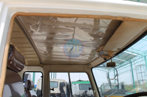 ขายหัวเก๋งรถบรรทุกเก่าจากญี่ปุ่น สภาพเกือบ 100\% ราคาไม่แพง อุปกรณ์ภายในห้องโดยสารครบพร้อมใช้งาน