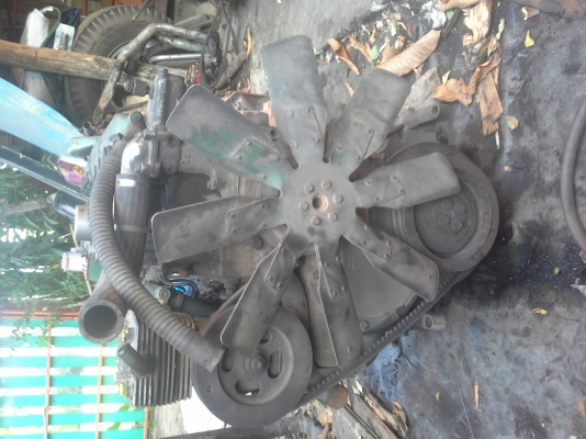 ขายเครื่อง Benz 210 รถบัส +เกีย+หม้อน้ำ+แท่น Tel. 0817364091(ป้อม)