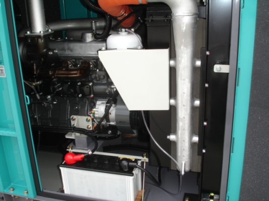 ขาย เครื่องปั่นไฟ DENYO DCA-150ESM