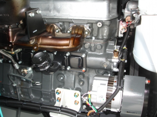 ขาย เครื่องปั่นไฟ DENYO DCA-150ESM