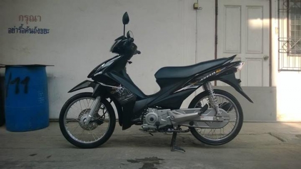 Axelo 2013 เดิมๆ สภาพนางฟ้า ไม่ล้มไม่ชน ราคาถูก ต่อรองได้จ้า