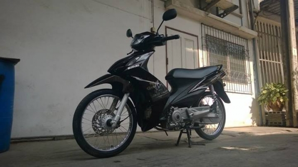 Axelo 2013 เดิมๆ สภาพนางฟ้า ไม่ล้มไม่ชน ราคาถูก ต่อรองได้จ้า