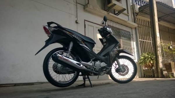 Axelo 2013 เดิมๆ สภาพนางฟ้า ไม่ล้มไม่ชน ราคาถูก ต่อรองได้จ้า