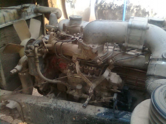 ขาย6ล้อใหญ่ ฮีโน่ KR360 168แรงม้า ยาง9.00 มีสโลว์