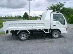 ISUZU NKR 58E หัวการ์ตูนสูง บรรทุกดั๊มดิน ไม่ติดเวลา