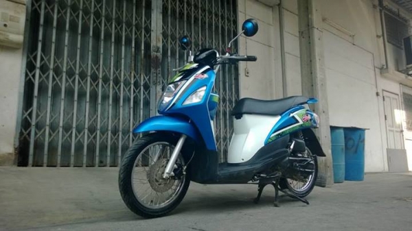 LET 2013 กุญแจแท้2 สมุดประกันครบ แบตใหม่ สภาพเอี่ยม ถูกๆต่อรองได้