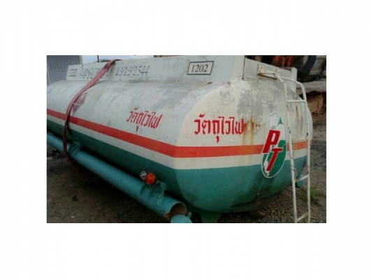 ขายถังน้ำมัน7,000ลิตร สภาพพร้อมใช้งาน ไม่มีหัวจ่ายเหมาะเอาไปทำรถน้ำ ขายถังน้ำมัน7,000ลิตร สภาพพร้อมใช้งาน ไม่มีหัวจ่ายเหมาะเอาไปทำรถน้ำ