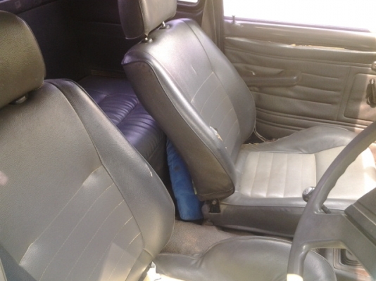 ขายมาสด้าแฟมิเรีย แค็ปใหญ่หลังคาสูง