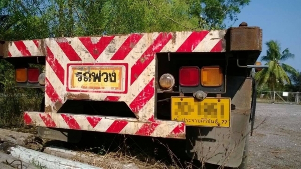 ขายสิบล้อหัวลาก Isuzu fxz13nfy เครื่อง 210 แรง พร้อมหาง 2 เพลา 12 เมตร ทะเบียนพร้อม