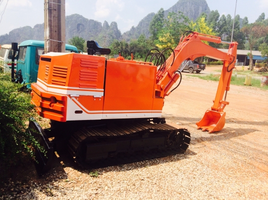 ขายรถขุดคูโบต้า เก่าญี่ปุ่น เก็บงานสีให้ใหม่ค่ะ