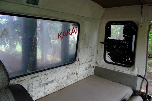 ขายด่วนรถสิบล้อหลงFN527TFชีL3753เครือง220แรงม้าปี39