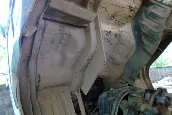 ขายด่วนรถสิบล้อหลงFN527TFชีL3753เครือง220แรงม้าปี39