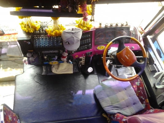 ขายบัสงามๆ 2 คัน (เจ้าของขายเอง)