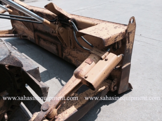 รถแทรคเตอร์ CAT รุ่น D4E นำเข้า บจก.สหสินอีควิปเม้นท์ โทร.081-5851880, 02-5168100-1 รถแทรคเตอร์ CAT รุ่น D4E นำเข้า บจก.สหสินอีควิปเม้นท์ โทร.081-5851880, 02-5168100-1