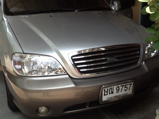 ขาย KIA CARNIVAL รถครอบครัว 220,000 โทร081-6678153 LINE kookai129