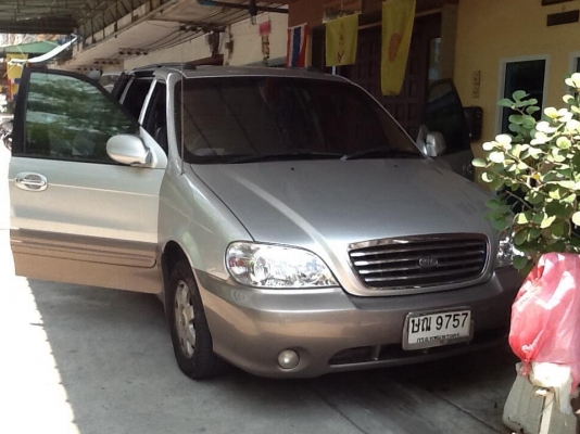 ขาย KIA CARNIVAL รถครอบครัว 220,000 โทร081-6678153 LINE kookai129