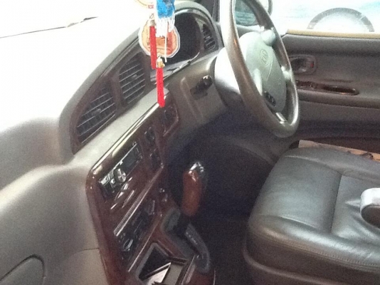 ขาย KIA CARNIVAL รถครอบครัว 220,000 โทร081-6678153 LINE kookai129