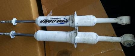 ขายโช๊คหน้า Procomp ES9000 ใส่วีโก้