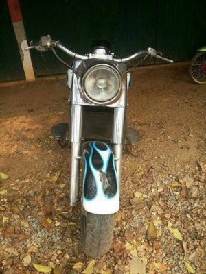 ขาย CHOPPER VULCAN CLASSIC 400 พร้อมเสียภาษีสรรพสามิตเรียบร้อยแล้ว 80,000.- สภาพดีมากครับ เครื่องแน่นๆ เสียงดังไพเราะ ขี่ฉิวปลิวลม รถอยู่เชียงใหม่ครับ สนใจติดต่อ กัน เชียงใหม่ 093-9319456