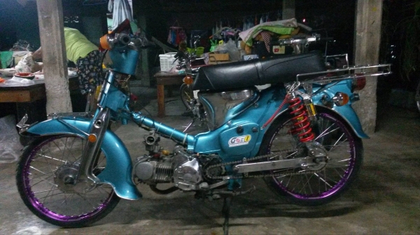 ขาย HONDA C 70 ถังแยก สวยสวย เครื่อง HONDA WAVE 125  สตาทร์มือ รถพร้อมใช้