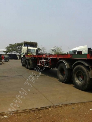 รถบรรทุก 10 ล้อหัวลาก พร้อมหางเทนเลอร์พื้นเรียบ ยี่ห้อ HINO รุ่น FM2PKPA