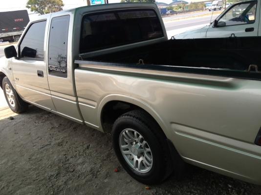 1998 ISUZU, 2.8 SLX SPACECAB TURBO โฉม DRAGON (ปี96-02)  สีน้ำตาล เกียร์ธรรมดา