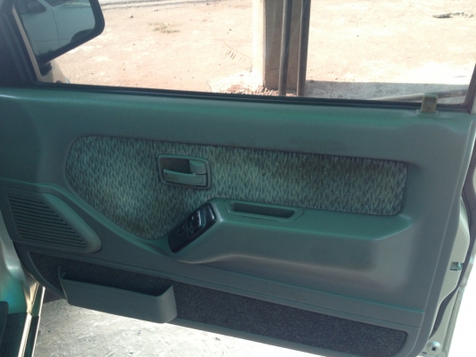 1998 ISUZU, 2.8 SLX SPACECAB TURBO โฉม DRAGON (ปี96-02)  สีน้ำตาล เกียร์ธรรมดา