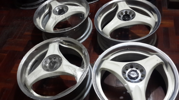 Volk Cultra ขอบ 17 5รู100/114 ครบชุด 4วง