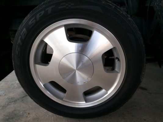 แม็กขอบ 17