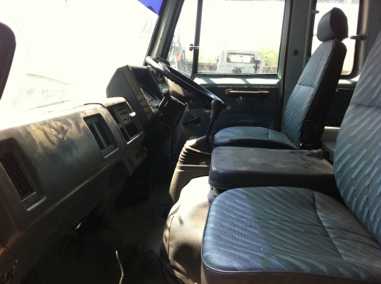 ISUZU FRR เครื่อง 6BG1-175 แรงม้า เบรกทิฟฟี่ ช่วงล่างใหญ่ อุปกรณ์พร้อมใช้ ทะเบียนพร้อมโอน ราคาต่อรอง