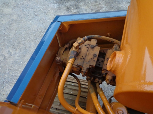 ขายรถแมคโค KOMATSU PC60-5 ติดต่อคุณจิ๊ด โทร. 089-7949488
