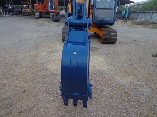 ขายรถแมคโค KOMATSU PC60-5 ติดต่อคุณจิ๊ด โทร. 089-7949488