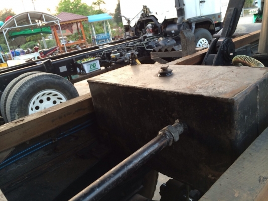 ขายด่วนสิบล้อดั้มสองเพลากะบะปิเนียม 240นางฟ้าแท้ ปี 38