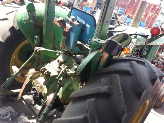 ขายรถไถ JOHN DEERE