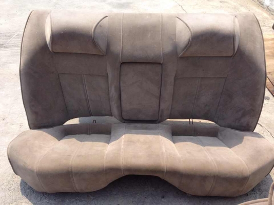 แยก อะไหล่ บอดี้ A31 ทั้งคับ คับ  แยกตัดทุกอย่างคับ  ชันลูฟ กระจกปัดหลัง  กระจก ชารอบคัน คับ